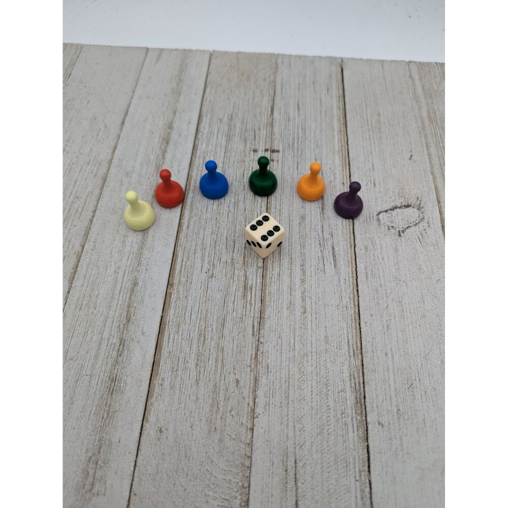 2014 Classic 1986 Clue Board Game Replacement Wood Tokens Pieces Set of 6 Die (D